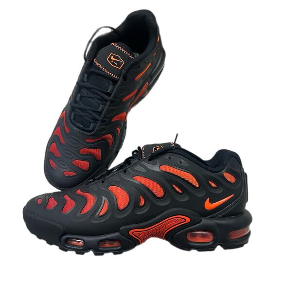 Nike Air Max Plus Drift Black Dragon Red Mens Size 10 Hyper Crimson FD4290 010 - Picture 1 of 13